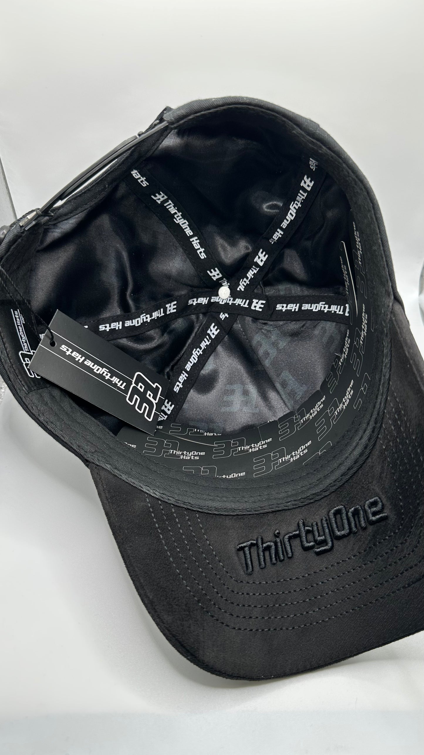 Thirty One Hats "NY Crystals"