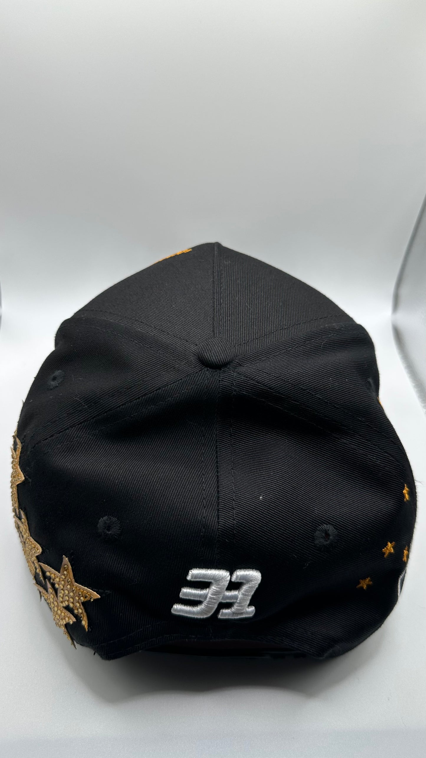 Thirty One Hats “DE EAST LA”